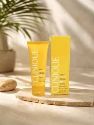 ضد آفتاب کلینیک Clinique Solar Smart SPF 50 بیرنگ حجم 50ml